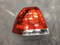 베리타스 후미등 (테일램프 운전석)